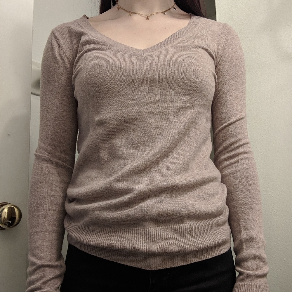 Pink v neck sweater